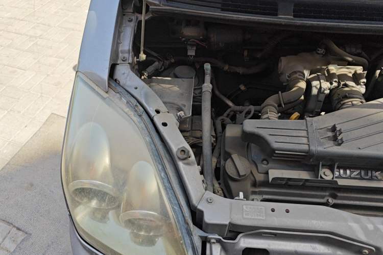 Used Suzuki Wagon R X5 2013 Revised Version 1.4L VVT Cruise Edition Engine Bay Right