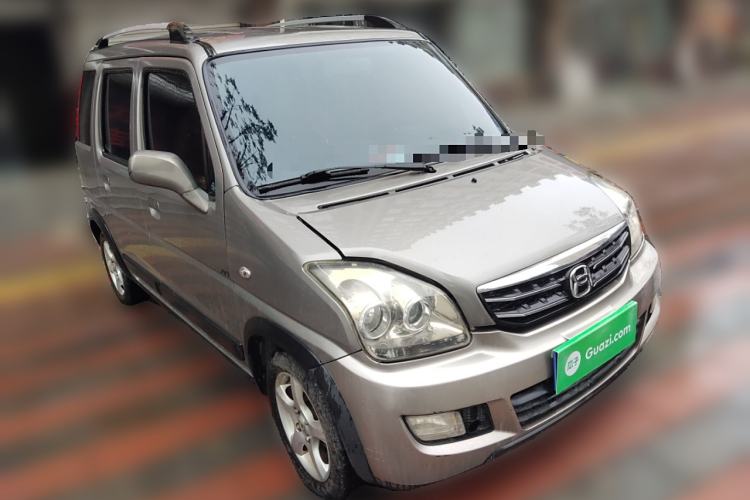 Used Suzuki Wagon R X5 2013 Revised Version 1.4L VVT Cruise Edition Front Right 45 Deg