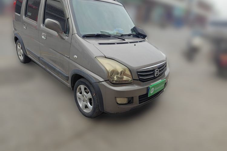 Used Suzuki Wagon R X5 2013 Revised Version 1.4L VVT Cruise Edition Front Right 45 Deg
