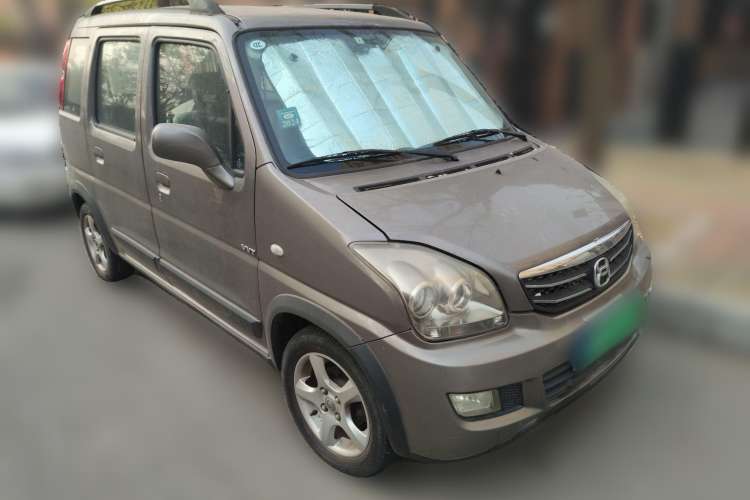 Used Suzuki Wagon R X5 2013 Cruise Edition 1.4L VVT Standard Model Front Right 45 Deg