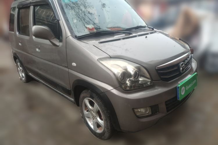 Used Suzuki Wagon R X5 2013 Revised Version 1.4L VVT Cruise Edition Front Right 45 Deg
