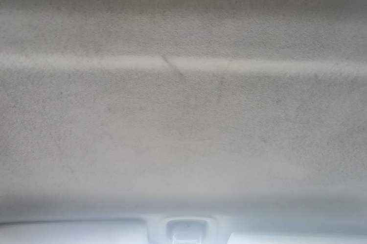 Used Suzuki Wagon R X5 2013 Luxury Edition 1.4L Standard Model Headliner