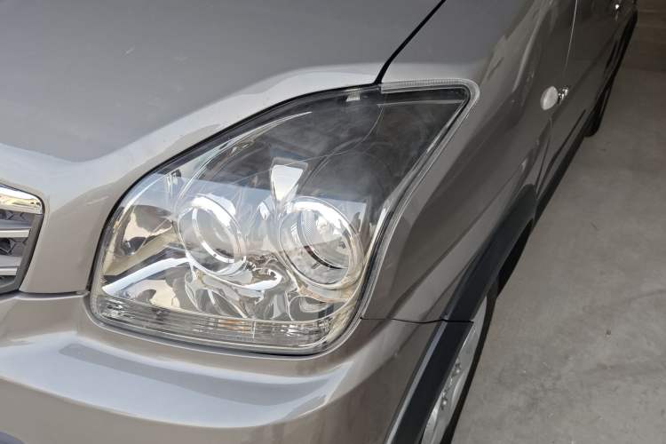 Used Suzuki Wagon R X5 2013 Cruise Edition 1.4L VVT Standard Model Left Front Headlight