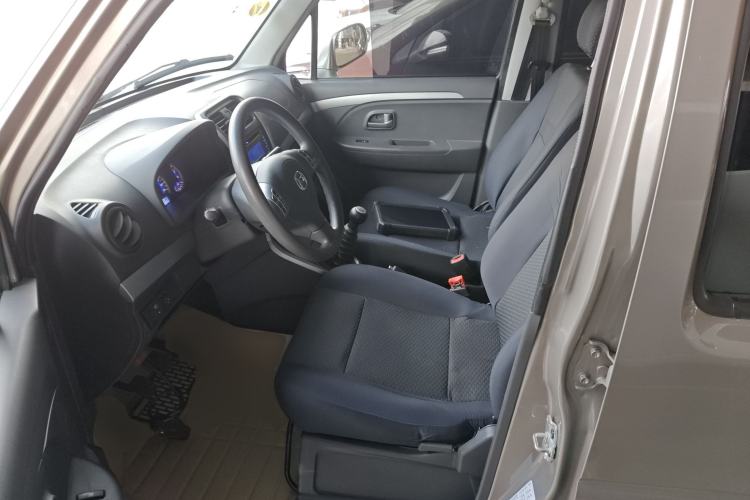Used Suzuki Wagon R X5 2013 Cruise Edition 1.4L VVT Standard Model Left Front Seat