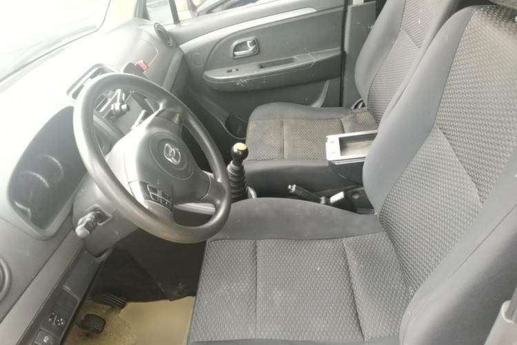 Used Suzuki Wagon R X5 2013 Luxury Edition 1.4L Standard Model Left Front Seat