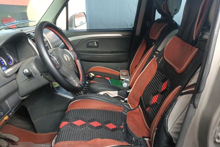 Used Suzuki Wagon R X5 2013 Revised Version 1.4L VVT Cruise Edition Left Front Seat