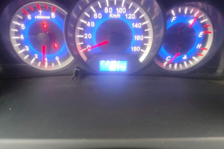 Used Suzuki Wagon R X5 2013 Revised Version 1.4L VVT Cruise Edition Odometer Close Up