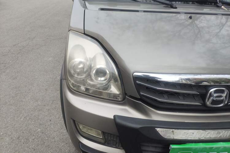 Used Suzuki Wagon R X5 2013 Cruise Edition 1.4L VVT Luxury Model China IV Standard Right Front Headlight