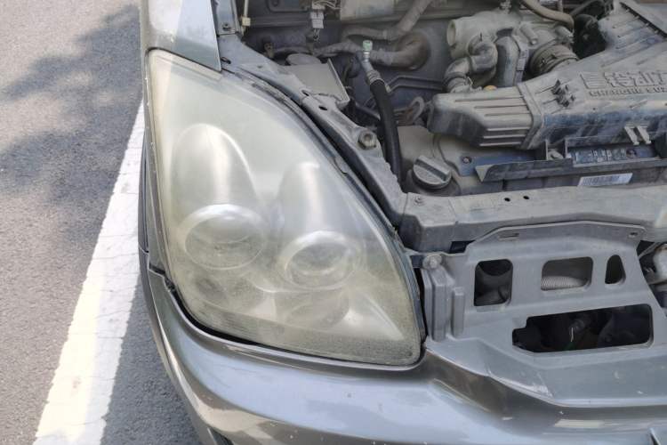 Used Suzuki Wagon R X5 2013 Revised Version 1.4L VVT Cruise Edition Right Front Headlight