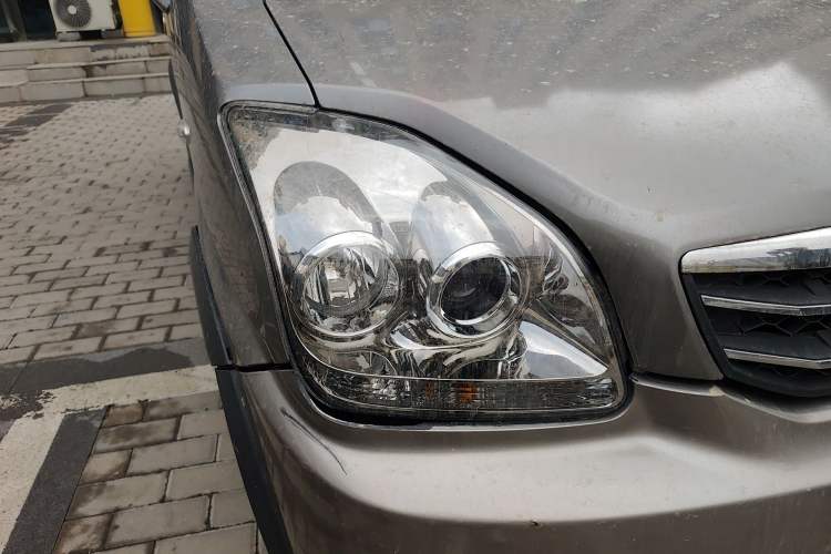 Used Suzuki Wagon R X5 2013 Revised Version 1.4L VVT Cruise Edition Right Front Headlight
