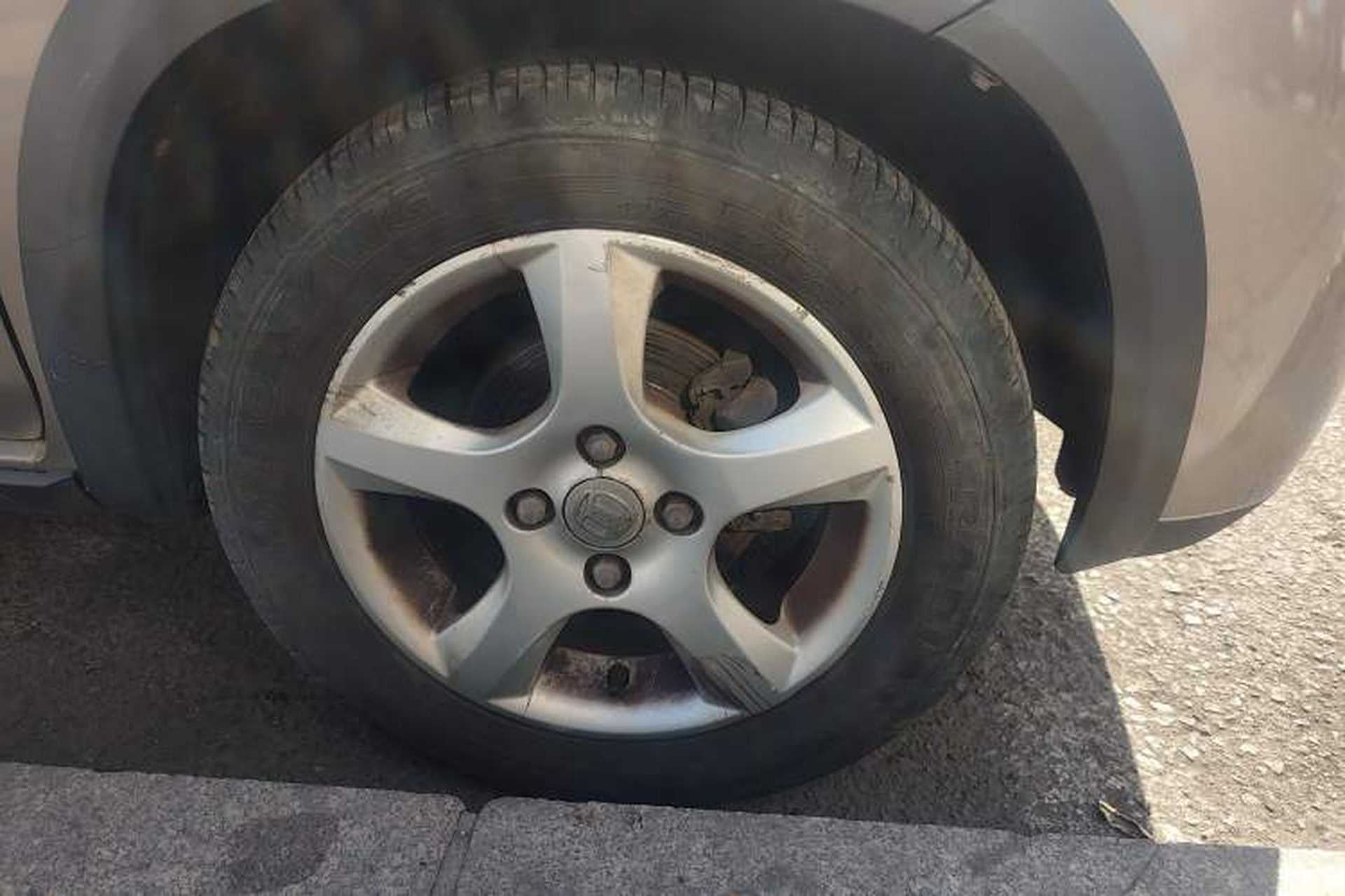 Used Suzuki Wagon R X5 2013 Revised Version 1.4L VVT Cruise Edition Right Front Wheel Hub