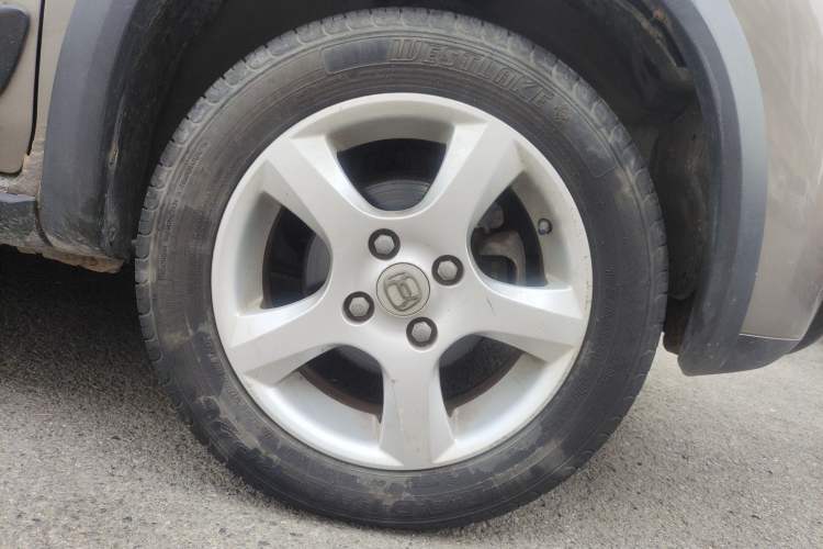 Used Suzuki Wagon R X5 2013 Cruise Edition 1.4L VVT Luxury Model China IV Standard Right Front Wheel Hub
