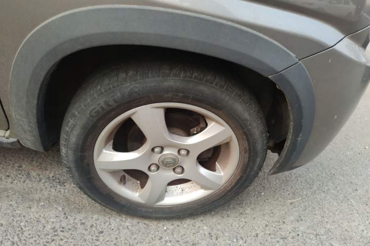 Used Suzuki Wagon R X5 2013 Cruise Edition 1.4L VVT Standard Model Right Front Wheel Hub
