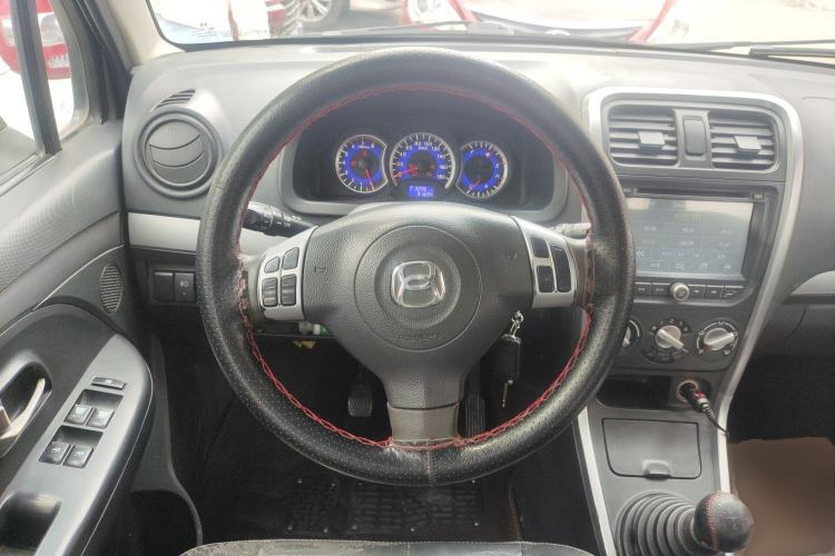 Used Suzuki Wagon R X5 2013 Cruise Edition 1.4L VVT Luxury Model China IV Standard Steering Wheel