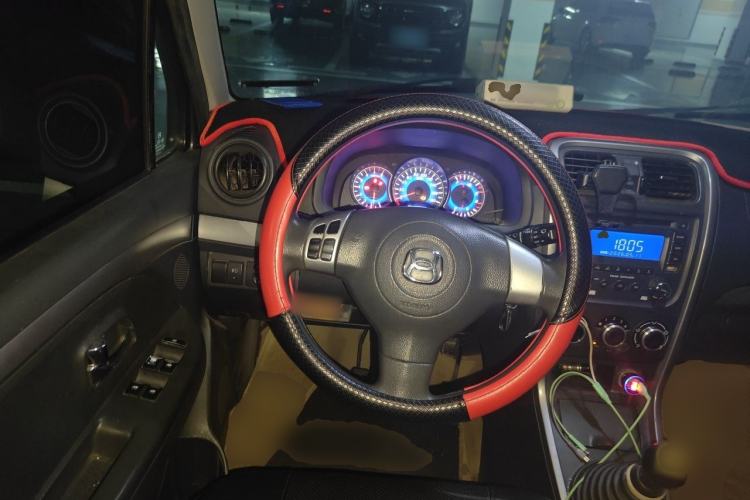 Used Suzuki Wagon R X5 2013 Luxury Edition 1.4L Standard Model Steering Wheel