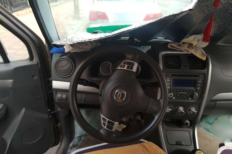 Used Suzuki Wagon R X5 2013 Cruise Edition 1.4L VVT Standard Model Steering Wheel