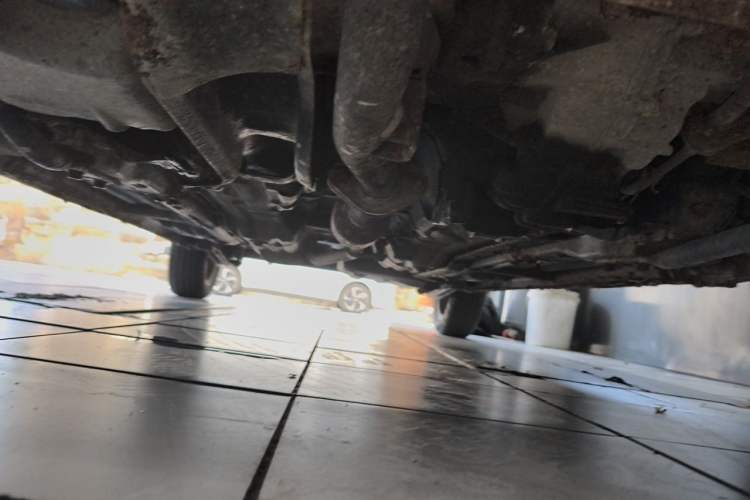Used Suzuki Wagon R X5 2013 Revised Version 1.4L VVT Cruise Edition Chassis Front