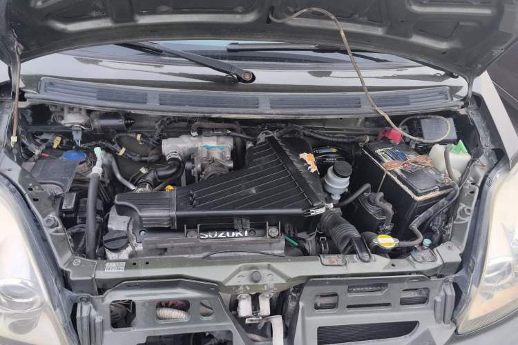 Used Suzuki Wagon R X5 2013 Revised Version 1.4L VVT Cruise Edition Engine Bay