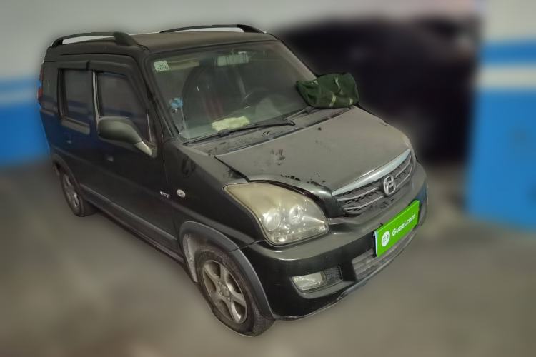 Used Suzuki Wagon R X5 2013 Revised Version 1.4L VVT Cruise Edition Front Right 45 Deg