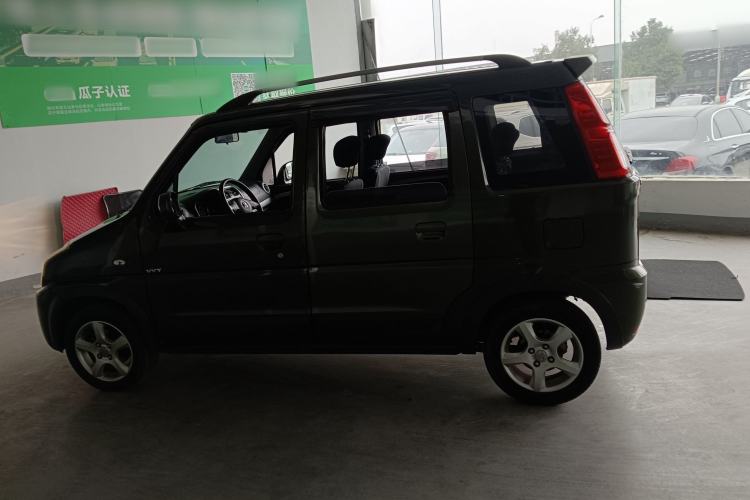 Used Suzuki Wagon R X5 2013 Revised Version 1.4L VVT Cruise Edition Left Side