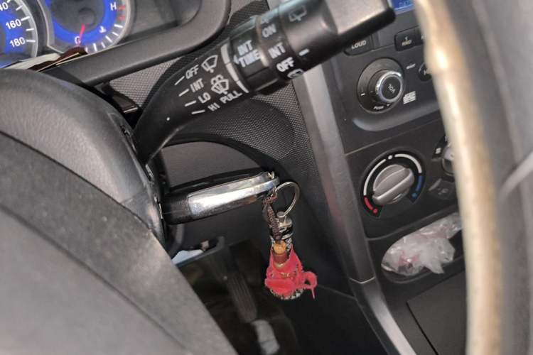 Used Suzuki Wagon R X5 2013 Revised Version 1.4L VVT Cruise Edition Vehicle Key