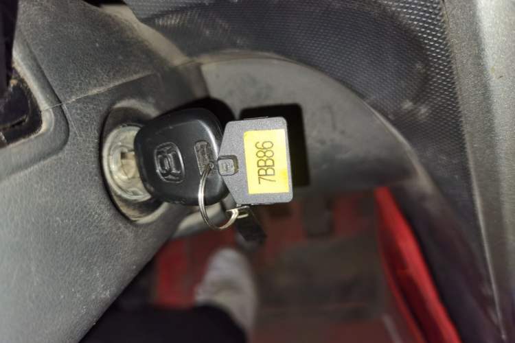 Used Suzuki Wagon R X5 2013 Revised Version 1.4L VVT Cruise Edition Vehicle Key