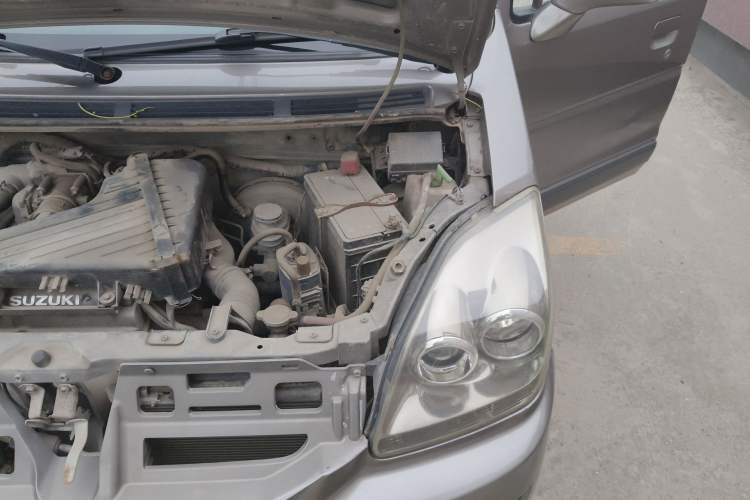 Used Suzuki Wagon R X5 2013 Cruise Edition 1.4L VVT Standard Model Engine Bay Left