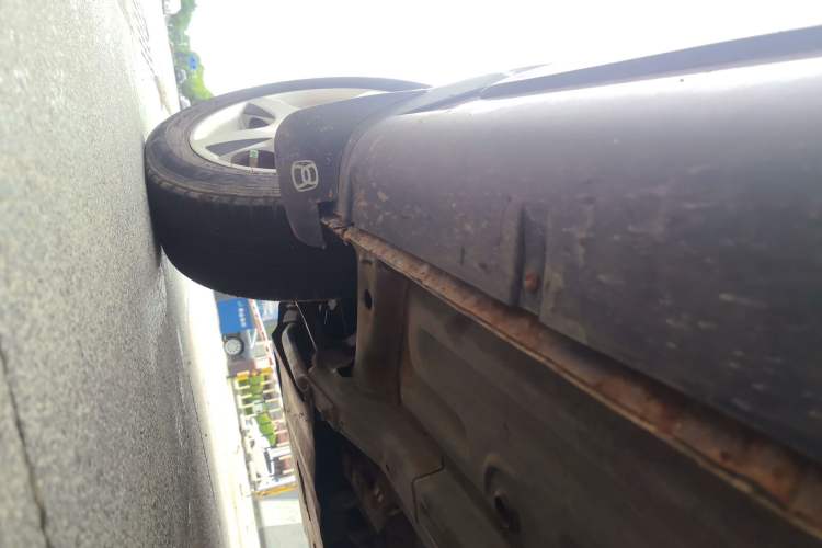 Used Suzuki Wagon R X5 2013 Cruise Edition 1.4L VVT Standard Model Chassis Front