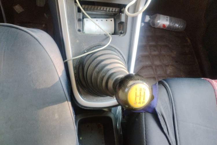 Used Suzuki Wagon R X5 2013 Revised Version 1.4L VVT Cruise Edition Gear Lever