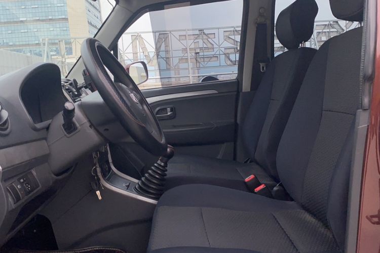 Used Suzuki Wagon R X5 2013 Revised Version 1.4L VVT Cruise Edition Left Front Seat