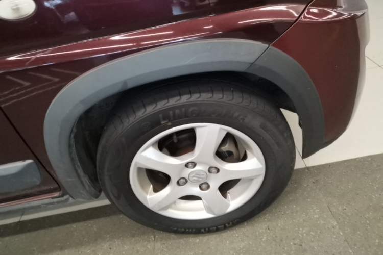 Used Suzuki Wagon R X5 2013 Revised Version 1.4L VVT Cruise Edition Left Front Wheel Hub