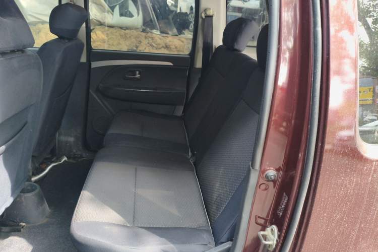 Used Suzuki Wagon R X5 2013 Revised Version 1.4L VVT Cruise Edition Left Rear Seat
