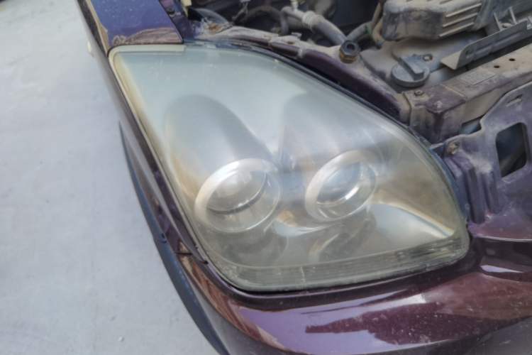Used Suzuki Wagon R X5 2013 Luxury Edition 1.4L Standard Model Right Front Headlight