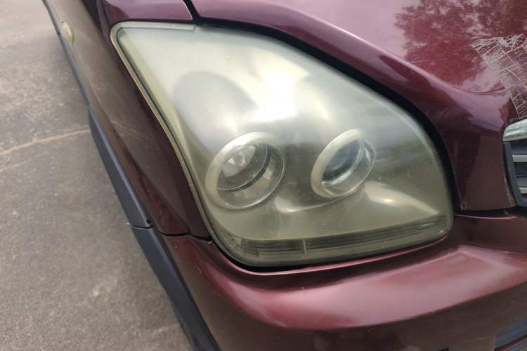 Used Suzuki Wagon R X5 2013 Cruise Edition 1.4L VVT Standard Model Right Front Headlight
