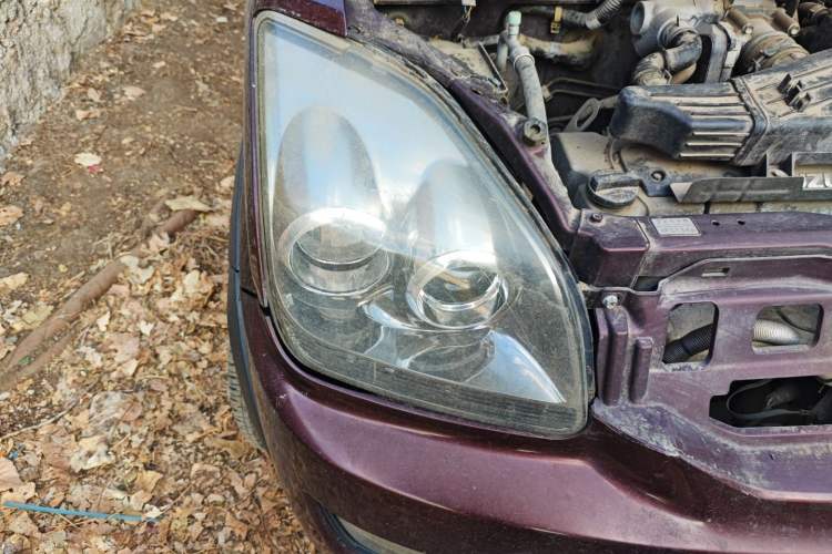 Used Suzuki Wagon R X5 2013 Revised Version 1.4L VVT Cruise Edition Right Front Headlight