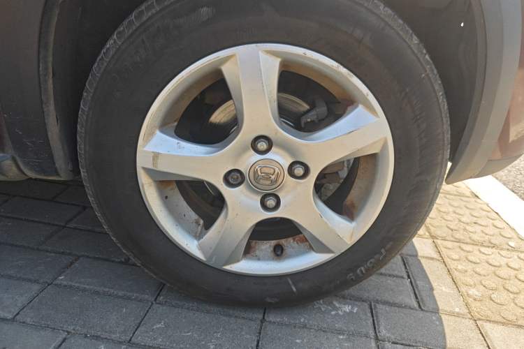 Used Suzuki Wagon R X5 2013 Revised Version 1.4L VVT Cruise Edition Right Front Wheel Hub