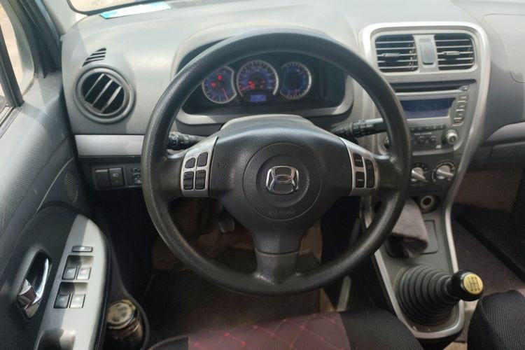 Used Suzuki Wagon R X5 2013 Cruise Edition 1.4L VVT Standard Model Steering Wheel