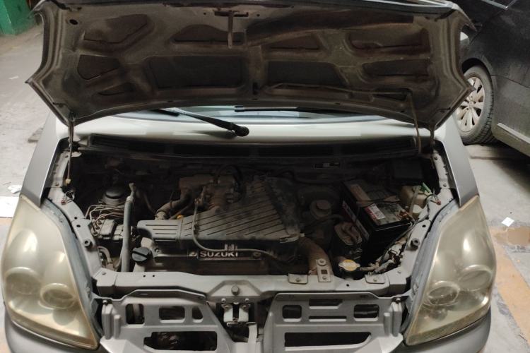 Used Suzuki Wagon R X5 2013 Luxury Edition 1.4L Standard Model Engine Bay