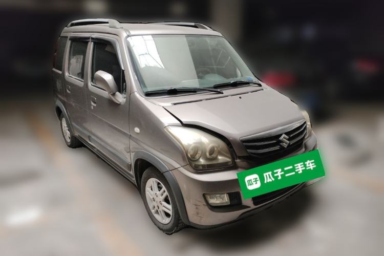 Used Suzuki Wagon R X5 2013 Luxury Edition 1.4L Standard Model Front Right 45 Deg