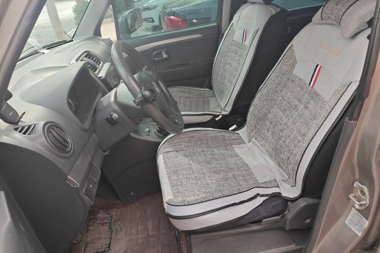Used Suzuki Wagon R X5 2013 Luxury Edition 1.4L Standard Model Left Front Seat