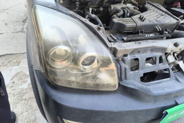 Used Suzuki Wagon R X5 2013 Revised Version 1.4L VVT Cruise Edition Right Front Headlight