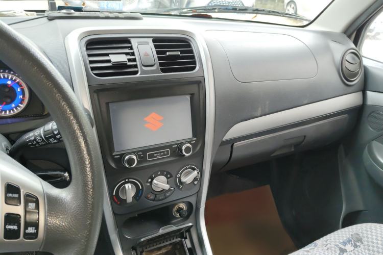 Used Suzuki Wagon R X5 2013 Revised Version 1.4L VVT Cruise Edition Audio And AC Panel