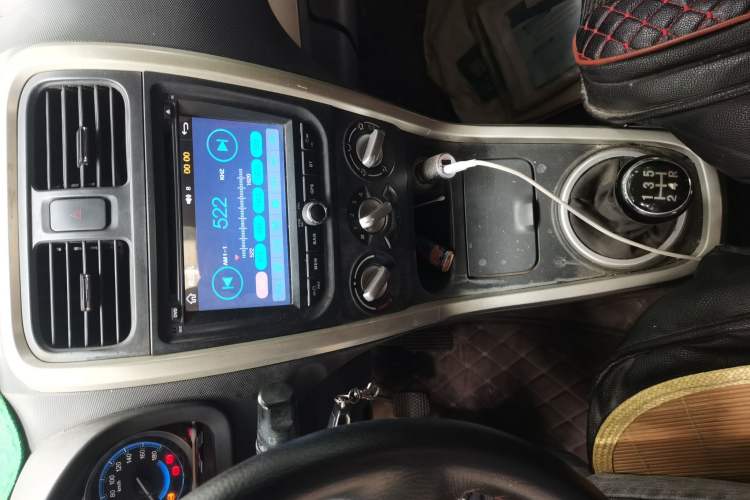 Used Suzuki Wagon R X5 2013 Revised Version 1.4L VVT Cruise Edition Audio And AC Panel