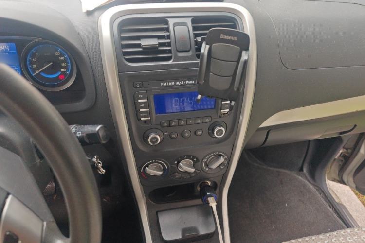 Used Suzuki Wagon R X5 2013 Revised Version 1.4L VVT Cruise Edition Audio And AC Panel