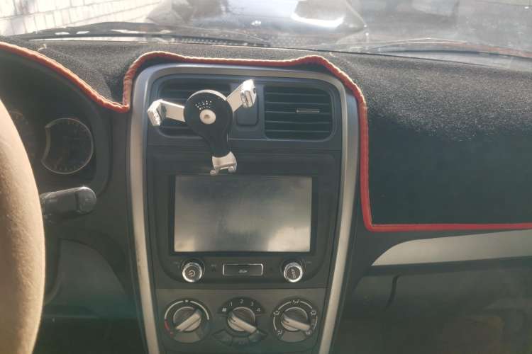 Used Suzuki Wagon R X5 2013 Revised Version 1.4L VVT Cruise Edition Audio And AC Panel