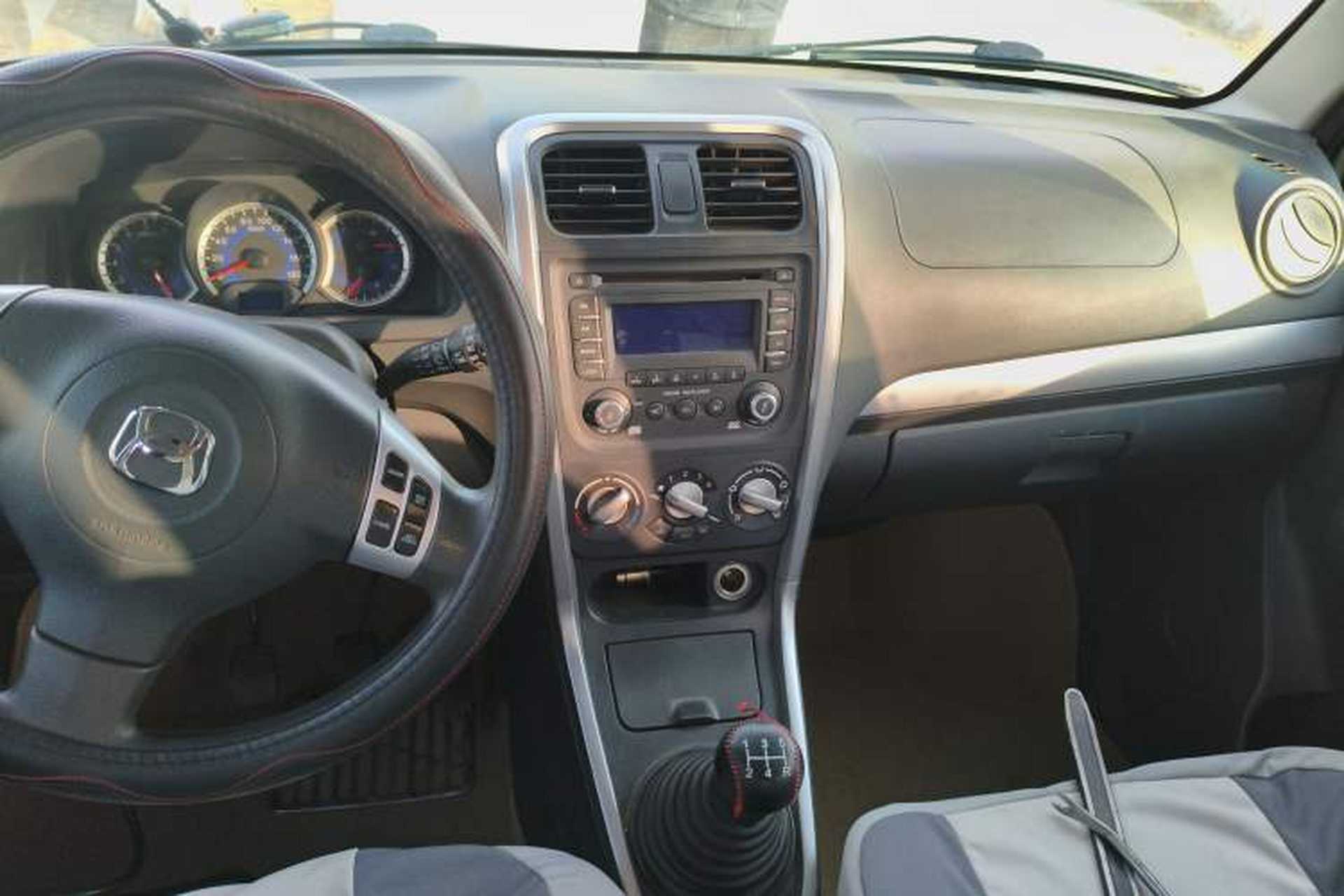 Used Suzuki Wagon R X5 2013 Cruise Edition 1.4L VVT Standard Model Audio And AC Panel