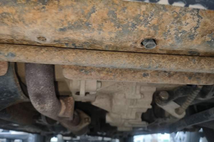 Used Suzuki Wagon R X5 2013 Revised Version 1.4L VVT Cruise Edition Chassis Front