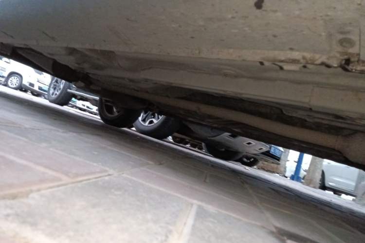 Used Suzuki Wagon R X5 2013 Revised Version 1.4L VVT Cruise Edition Chassis Front Right