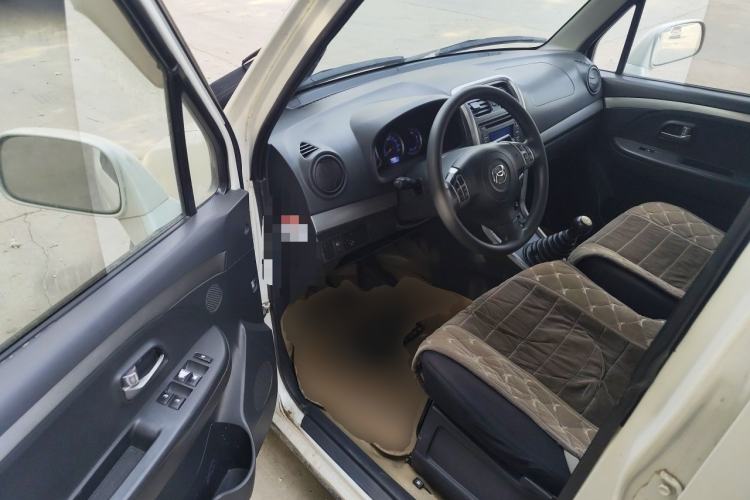 Used Suzuki Wagon R X5 2013 Revised Version 1.4L VVT Cruise Edition Driver Seat