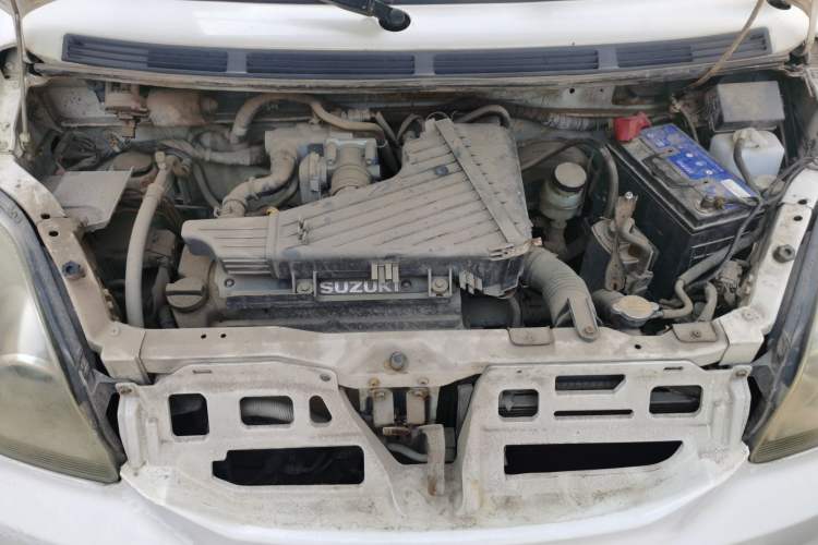 Used Suzuki Wagon R X5 2013 Revised Version 1.4L VVT Cruise Edition Engine Bay